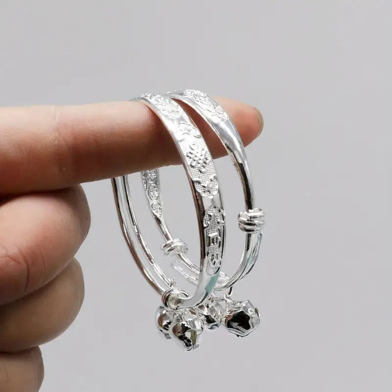 Silver Decorative Adjustable Hmong Vintage Bell Bracelet for Babies, 2 pieces mi maiv